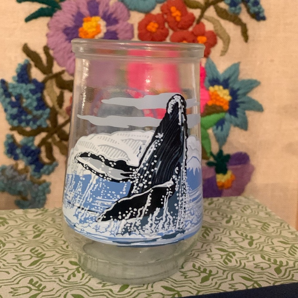 Vintage Welch’s jelly jar humpback whale